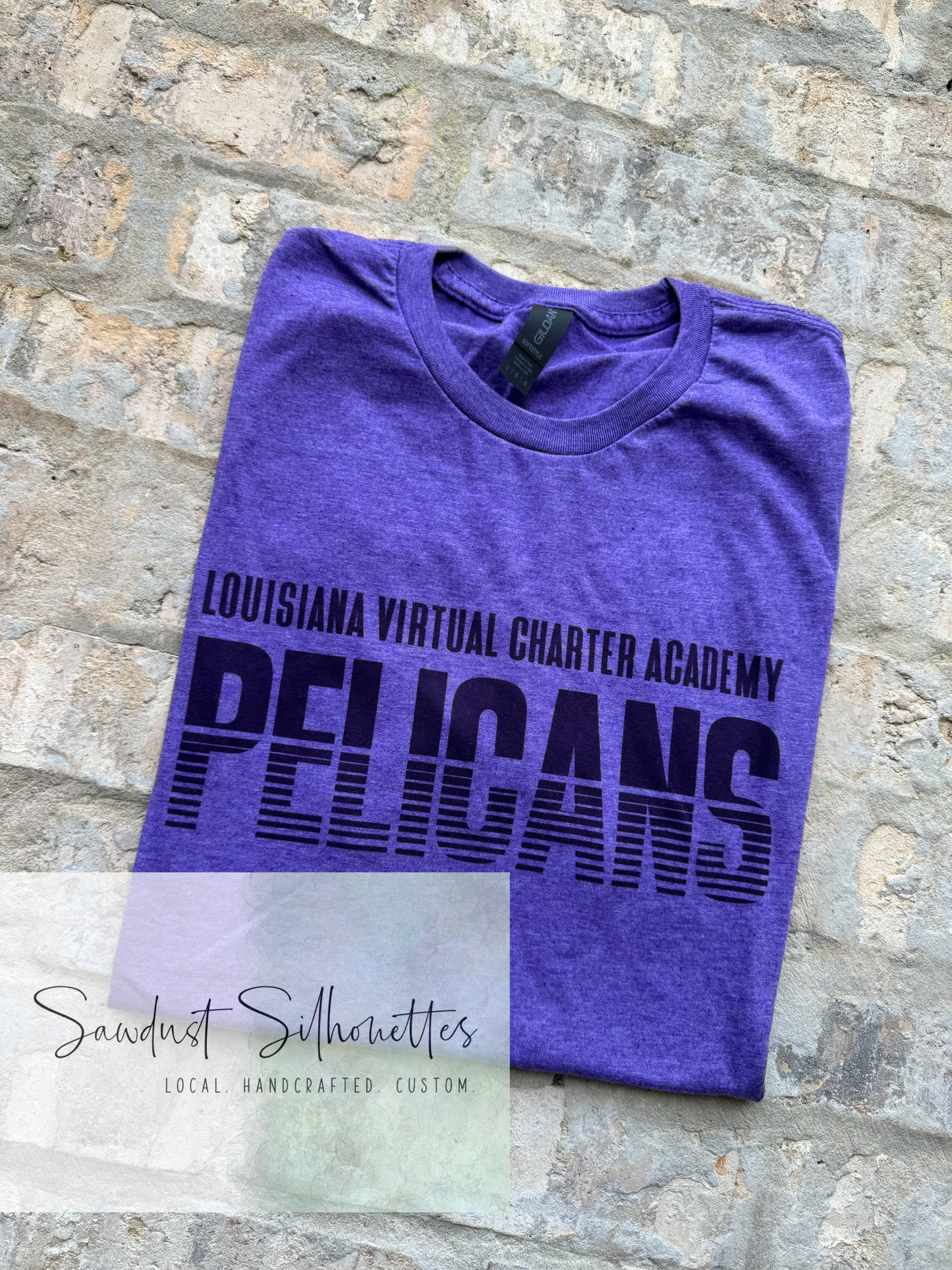 Multiple Adult Sizes Sporty Pelicans Tee Clearance