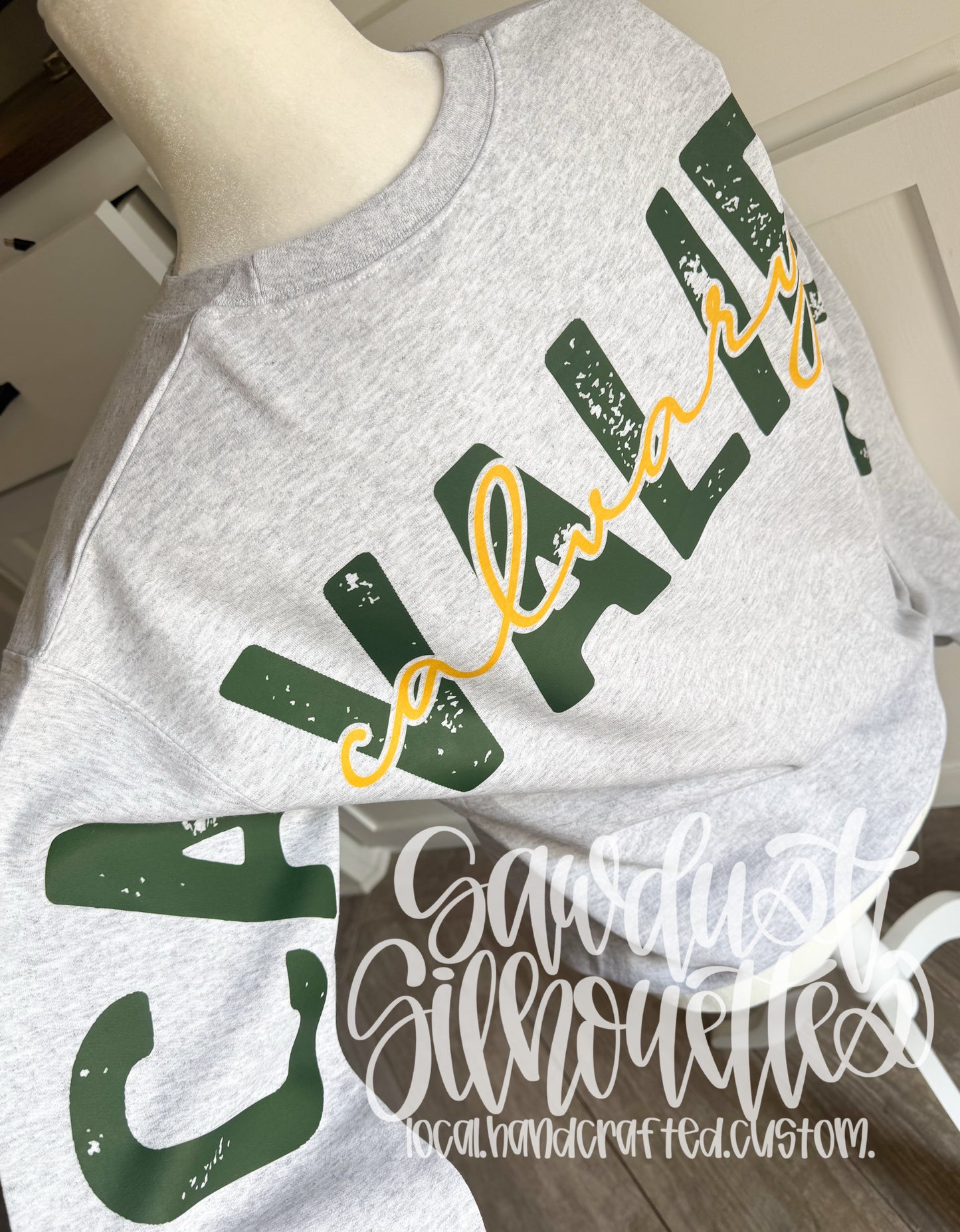 Spirit All Around Crewneck