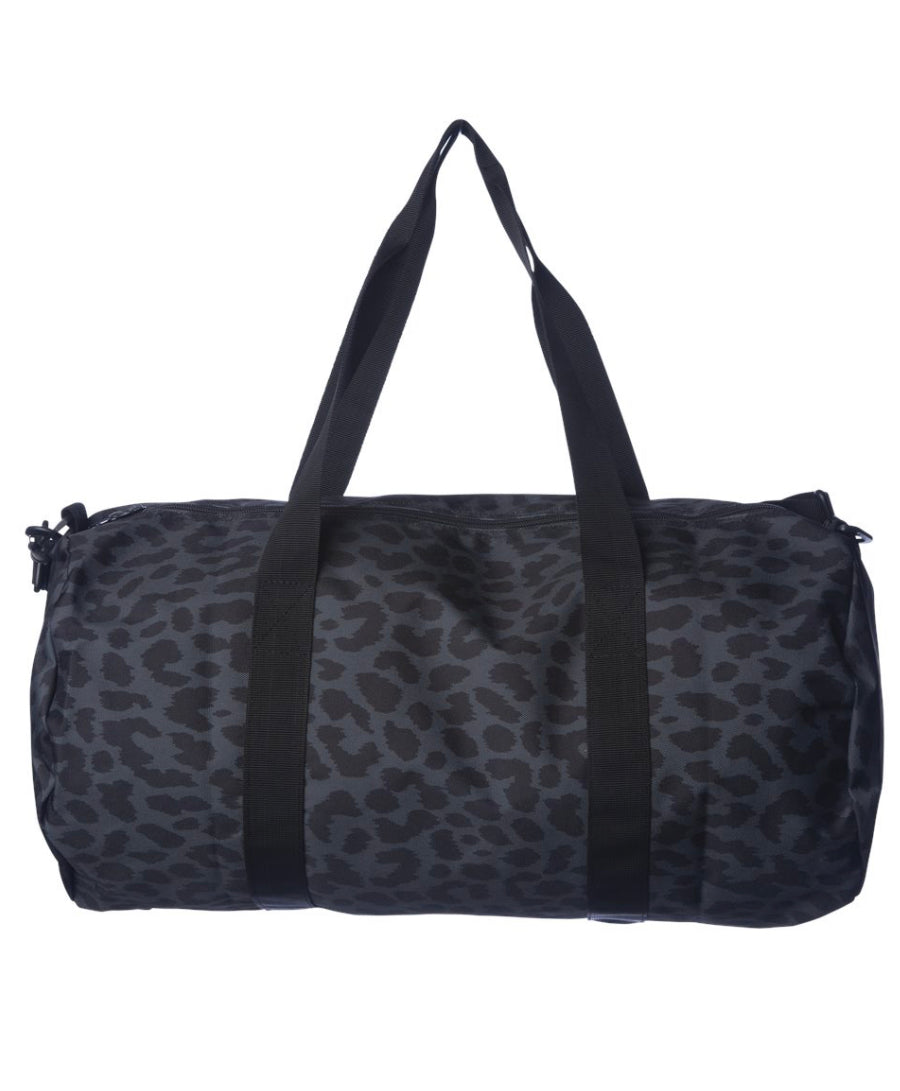 THE WEEKENDER DUFFLE